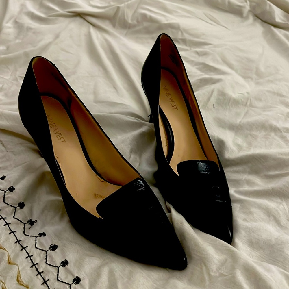 Nine West Black leather heel